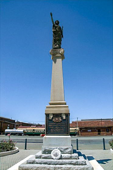 1396-Jack Dean – A Young Railwayman L-image14png