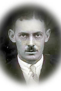 1589-Gordon McKenzie   ‘Once lost and-image21png