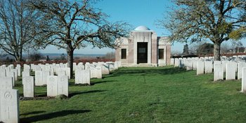 Abbeville Communal Cemetery Extension (No. Fr 52)